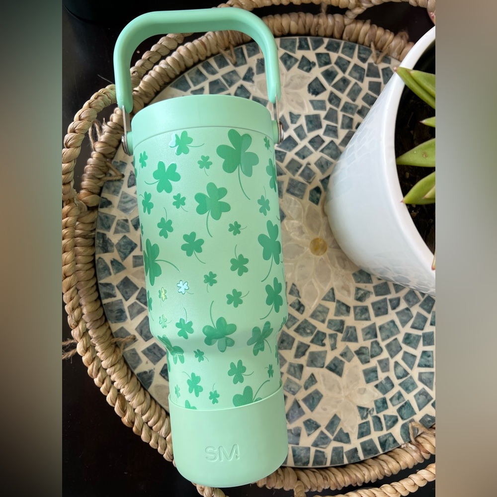 Simple Modern LUCKY CLOVER 30oz Trek Pivot